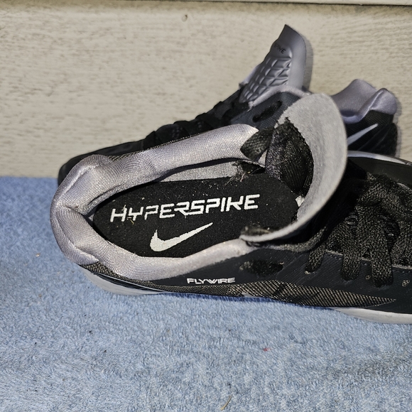 Nike Women's Zoom Flywire Hyperspike Black Volleyball Shoe Sneaker Size:7 - Picture 7 of 9